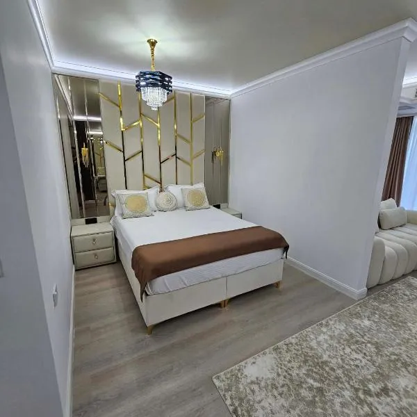 White Titanic Luxury, hotel em Mamaia Nord – Năvodari