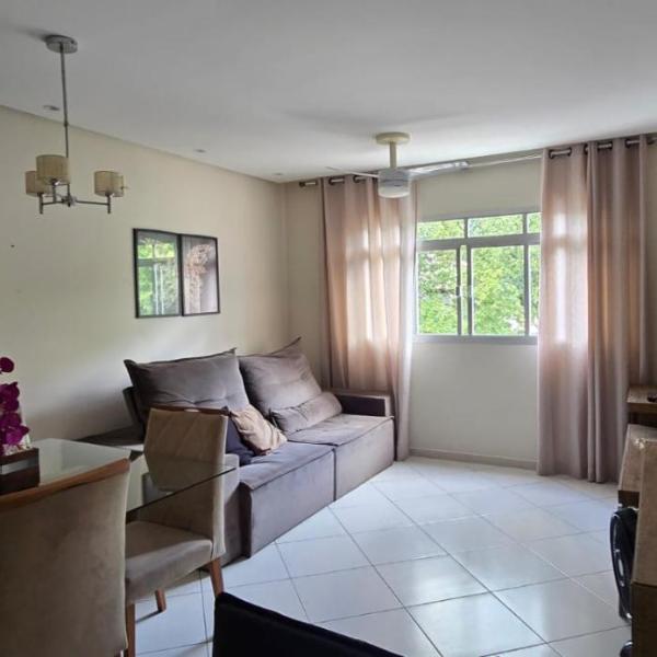 Dois quartos perto da praia de Jardim Camburi