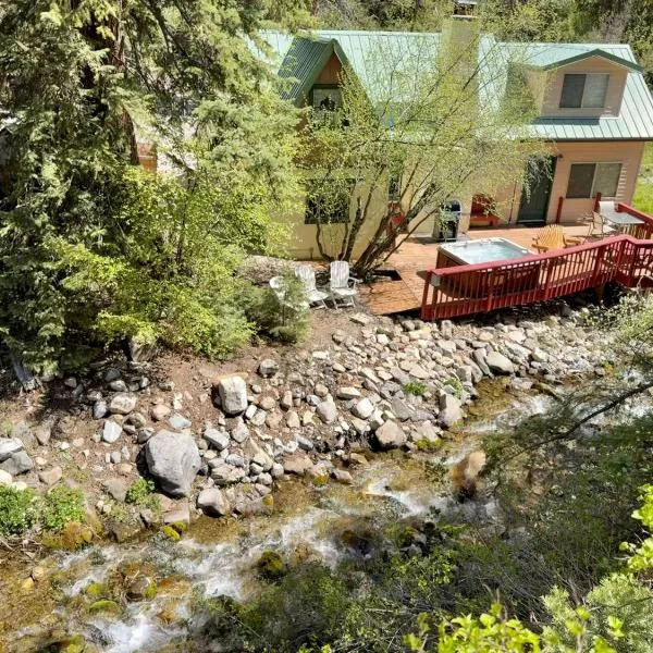 Cottage On The Stream Sundance, Utah, hotel u gradu Sundance