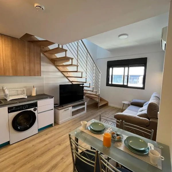 A&R Atico Duplex Luxury I, hotel in San Sebastián de los Reyes