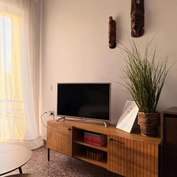 KROKOS HOUSE, hotel u gradu 'Aliveri'