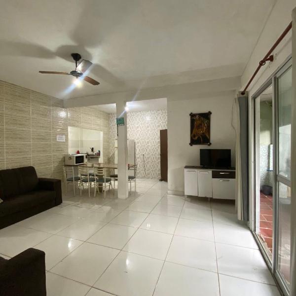 Casa na praia de itaoca