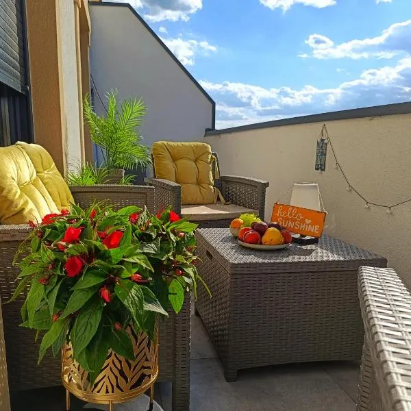"Dolce Vita" Loft, hotel in Tuzla
