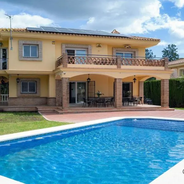 Villa Hole in One - by GoLetMalaga, hotel in Mijas Costa