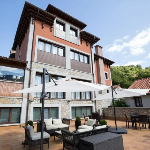 Hotel La Casona de Llerices, hotel Llericesben