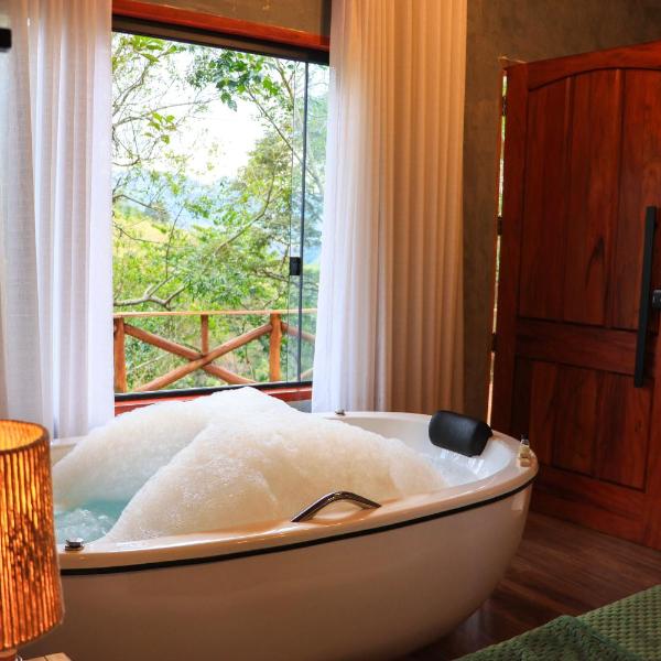 Montara - Cabana com Hidro em meio a natureza