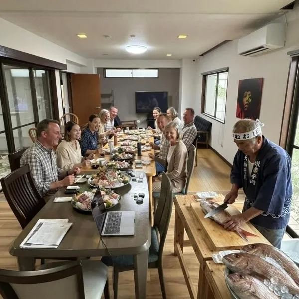 Tsuruga Hostel TOMARI Sustainable Stay, hotel i Tsuruga
