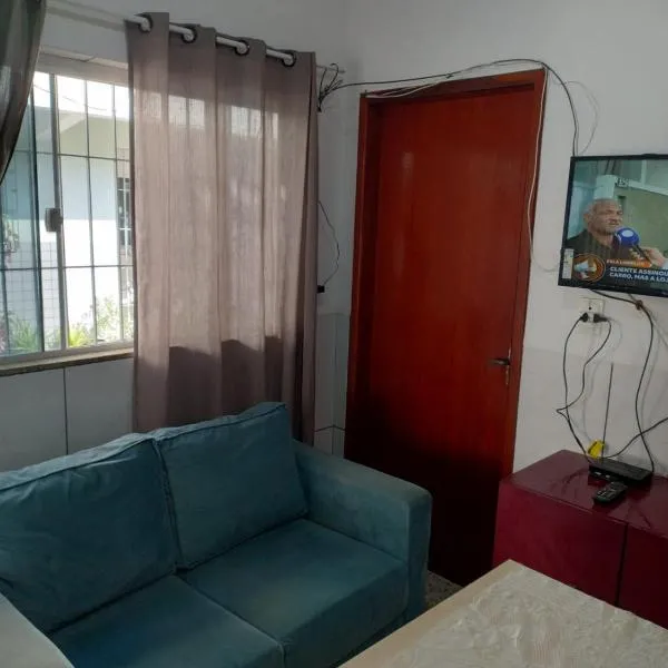 Casa Inteira Mobiliada no centro , com entrada independente, Garagem, wi-fi , Smartv, hotel v mestu Itaguaí