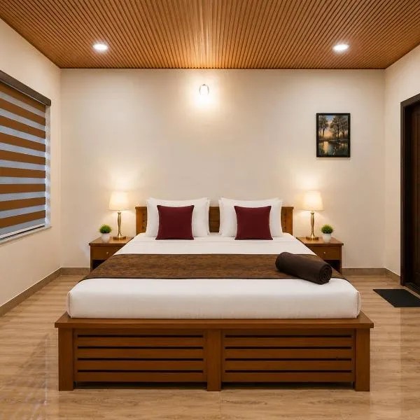 The Royal Pool Resort-Swimming Pool Resort, Varkala, hotel in Varkala