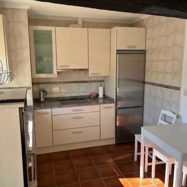 Apartamento en la villa medieval de Antoñana 2º, hotel di Antoñana