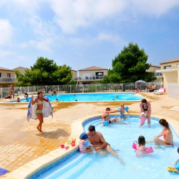 Résidence Goélia Les Jardins De Phoebus, hotel v destinaci Gruissan