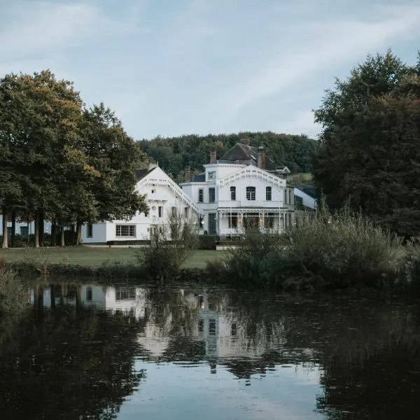 Landgoed Altenbroek, hotell i Voeren