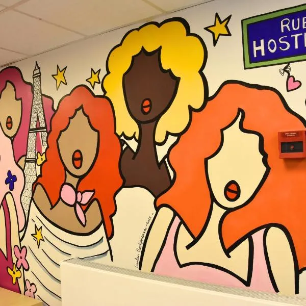 Hostelle - women only hostel Paris, hotel en París