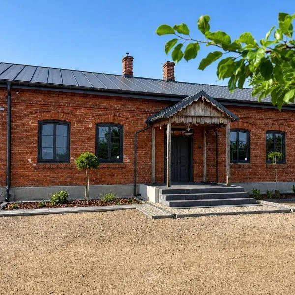 Dom w ogrodach, Hotel in Konstantynów