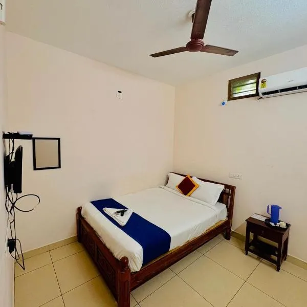 La town comfort stay, מלון בפודוצ'רי