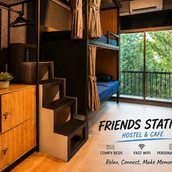 Hostel Friends Station & Cafe, hotel in Pattaya South