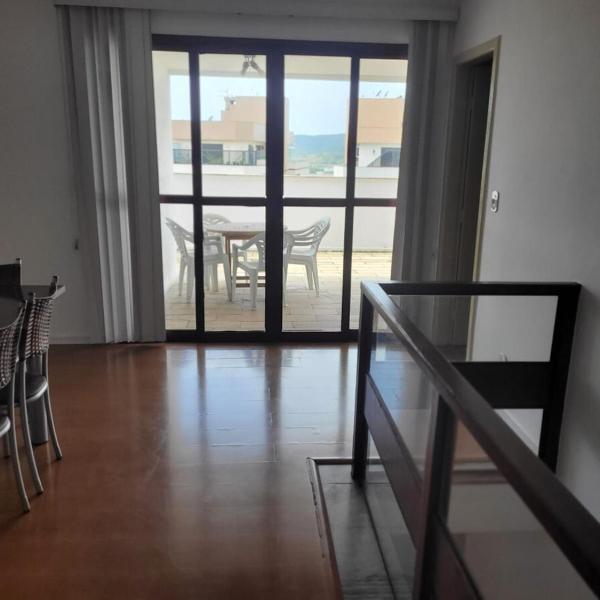 Cobertura com vista para a ilha do japonês e próximo a praia do forte - Foto 4