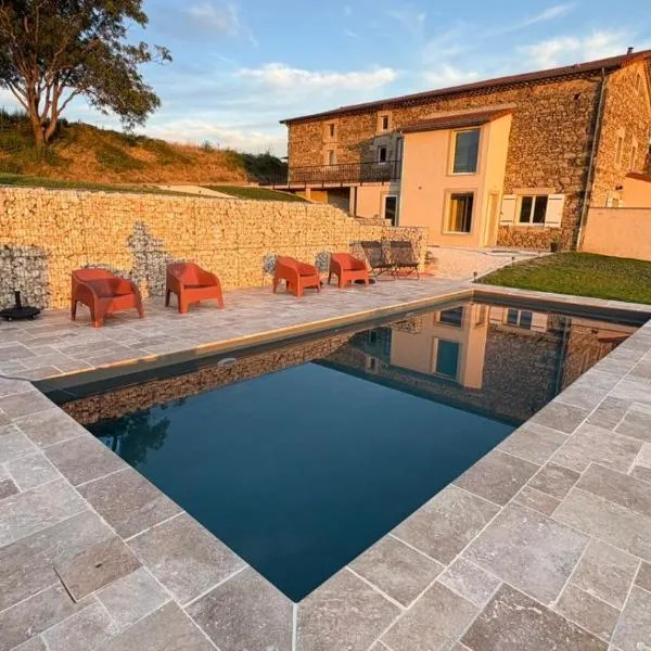 Domaine de Galaure, hotel in Saint-Barthélemy-de-Vals