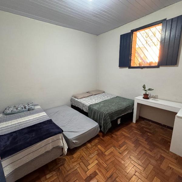 Quarto privativo quádruplo no Centro Histórico - Foto 2