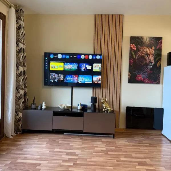 SWEET Studio, готель у місті Vaujours