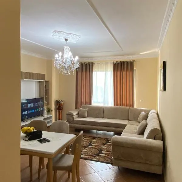 Lushnja Apartament, hotel en Lushnjë