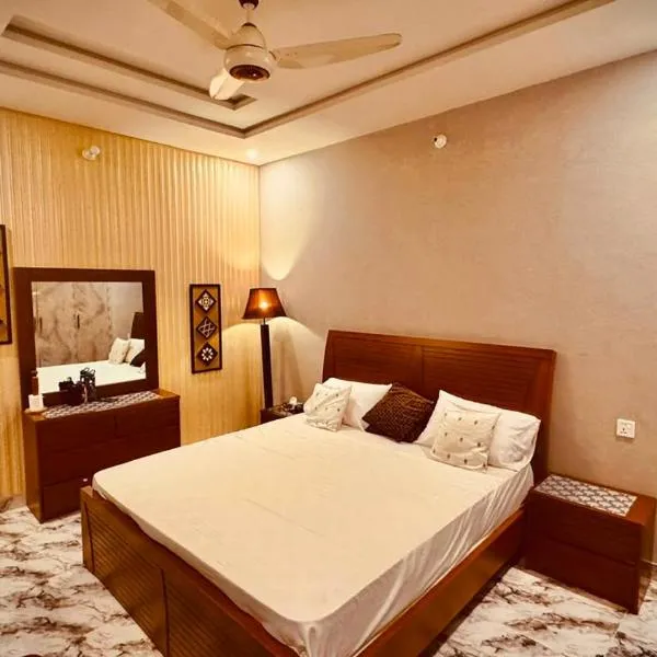 Comfy Cottages Executive, hotel in Faisalabad