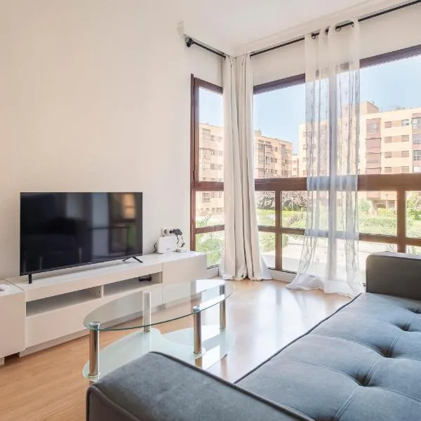 Moderno Apartamento frente a Plenilunio - Cerca de IFEMA, хотел в Мадрид