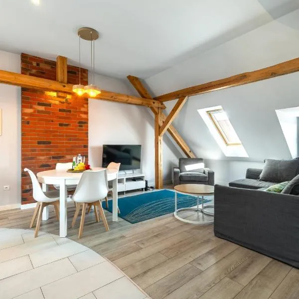 Apartamenty Centrum - Moonlight، فندق في أوبولي