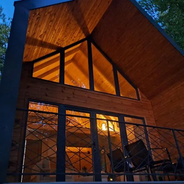 Love Cabin, hotel in Slatina