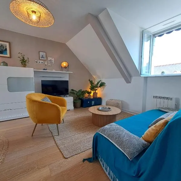 appartement centre cancale aperçu mer, хотел в Канкал