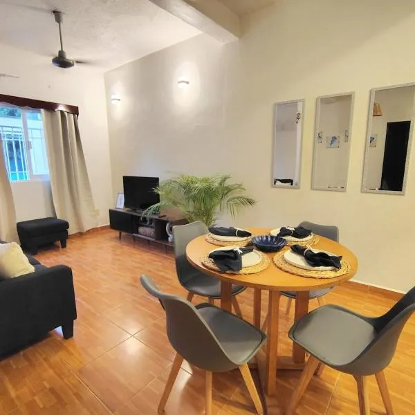 Comfortable apartment close to beaches and plazas, hotel in Santa Cruz Huatulco