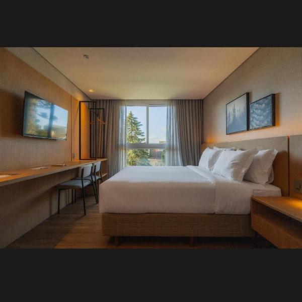 Quarto em hotel 4 estrelas GOLDEN TULIP