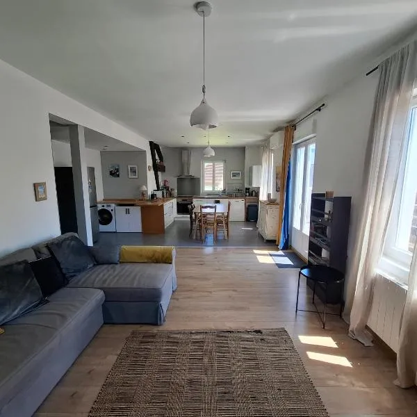 La Belle Escale, appartement calme, avec parking, Aix-les-Bains, hotell i Aix-les-Bains