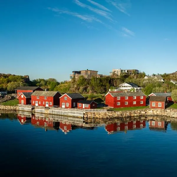 Astra Village - Seafront Rorbu Cabins, Lofoten, Hotel in Kabelvåg