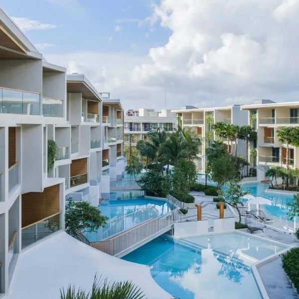Wyndham Grand Nai Harn Beach Phuket, Hotel in Strand Nai Harn