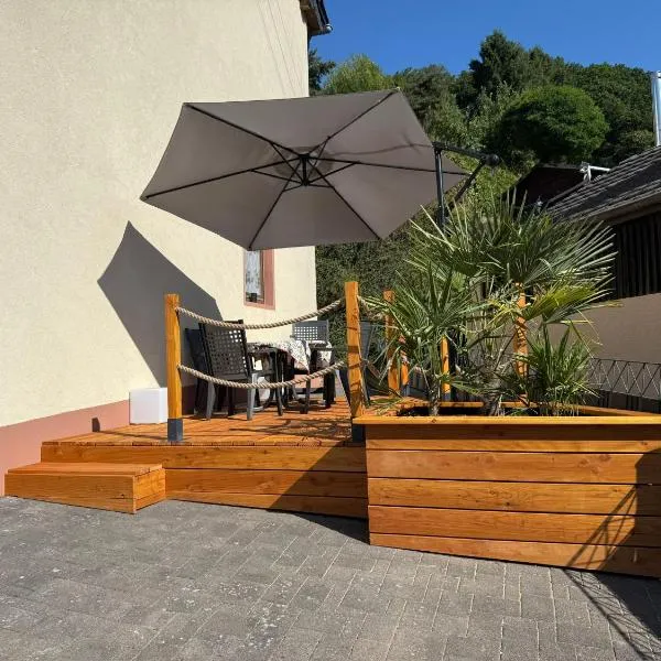 FeWo-zur-Eifelgracht, hotel en Sinspelt