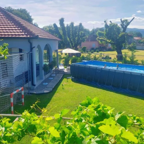 Villa PeSa - Premium Luxury Resort with Pool & Spa, hotel v mestu Podgorica