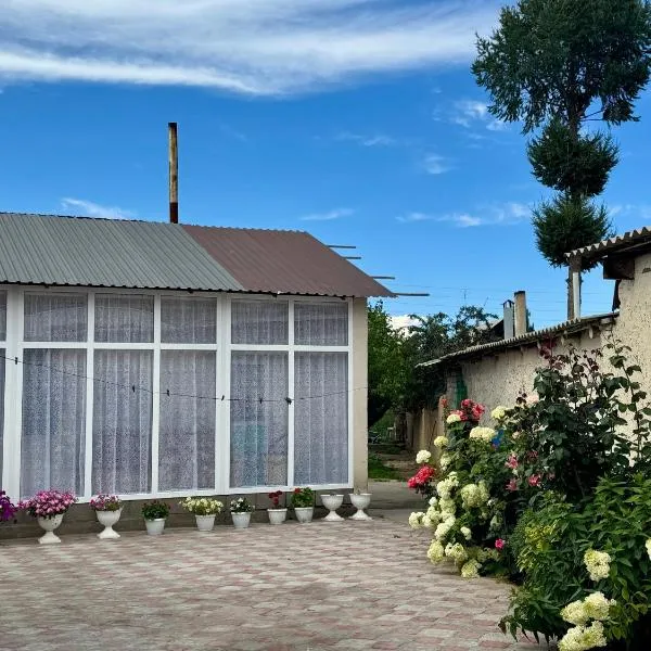 Ilgiz Guest House, hotell i Bokonbayevo