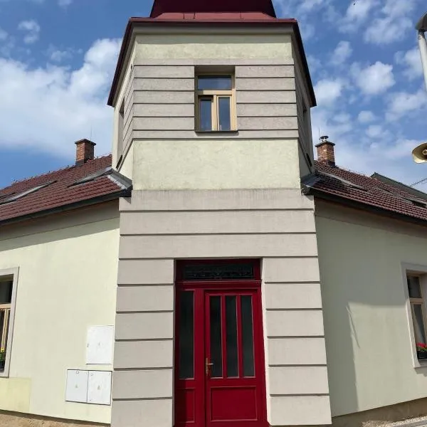 Pod věží, Nechanice, hotel v destinácii Hradec Králové