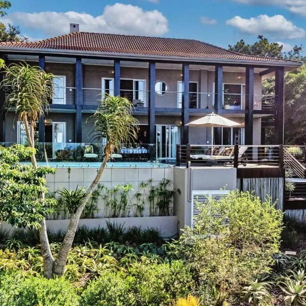 Luxury Villa Umdoni - Eden Rock Estate, Pennington, hotel in Pennington