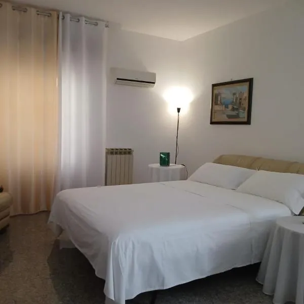 L'angolo di Rosa, hotel en Campofelice di Roccella