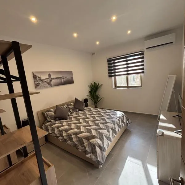 2 bedroom with Sea view, hotel di St Paul's Bay