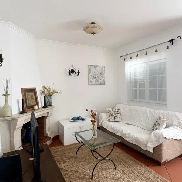 Casa Margarida, hotel i Almograve