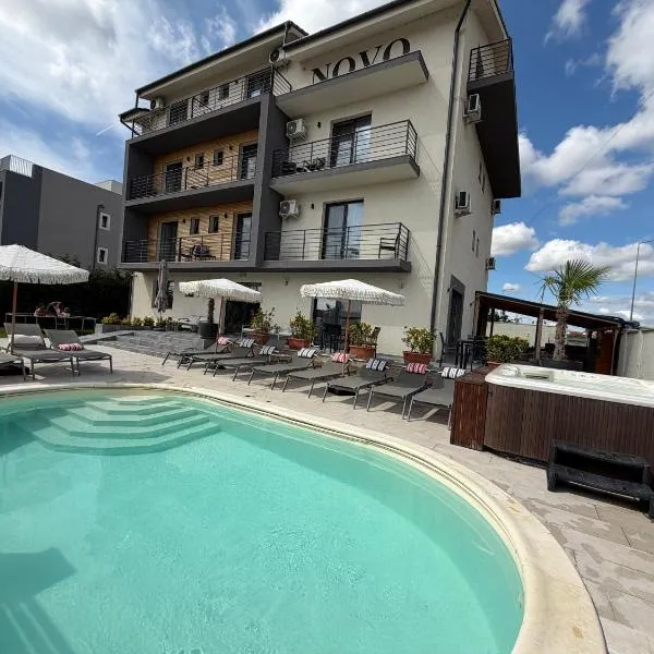 Pensiunea NOVO, hotel u gradu 'Baile Felix'