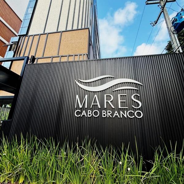 Mares Cabo Branco by Day by Day