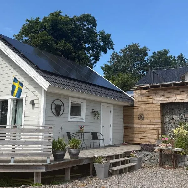 Reinholds Gästhus, hotel en Kareby