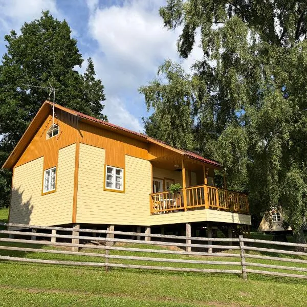 Ööbikuoru Puhkekeskuse Väike Puhkemaja, hotel a Rõuge