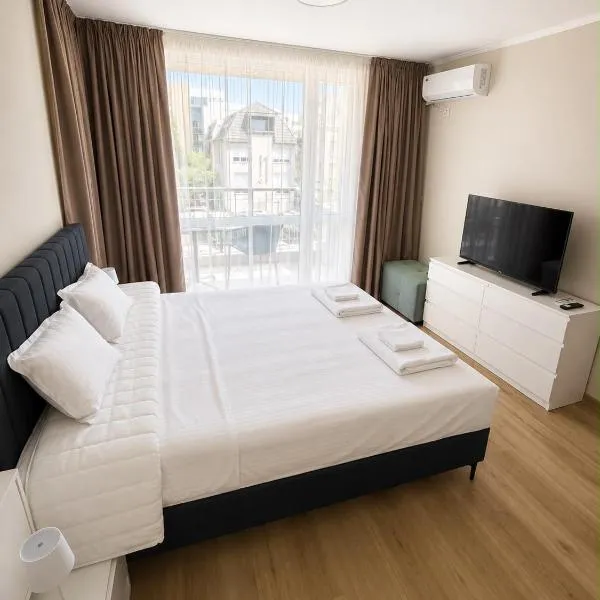 Studios and Apartments by Sea View – hotel w Primorsku