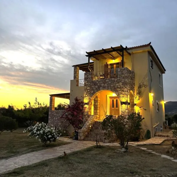 "Villa Othon-Leni" - Panoramic Sea View & Traditional Luxury, hotel in Paralia Demonias