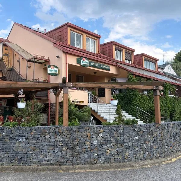 Pizzerie Osičko, hotell i Bystřice pod Hostýnem